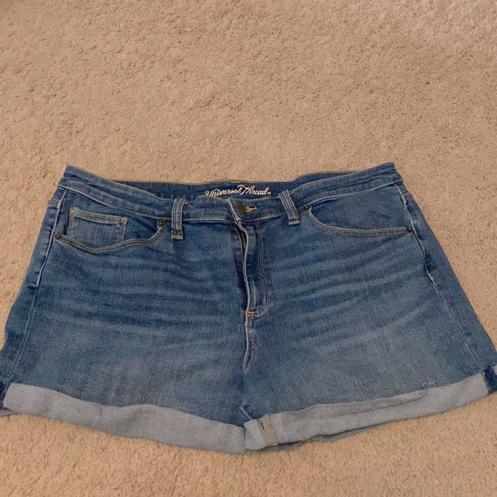 Universal Thread medium wash denim shorts. 3” inseam